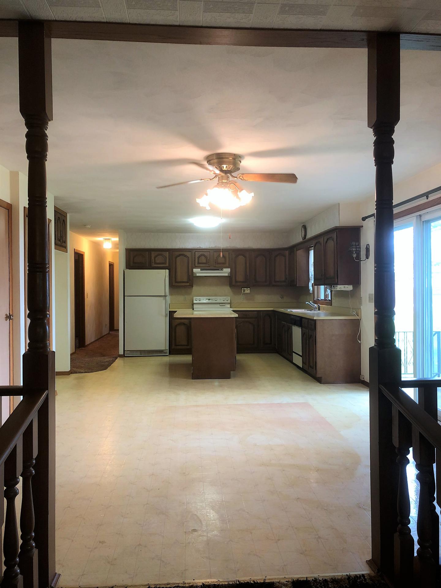 200 4th Street N, Terril, Iowa Midwest Land Management & Real