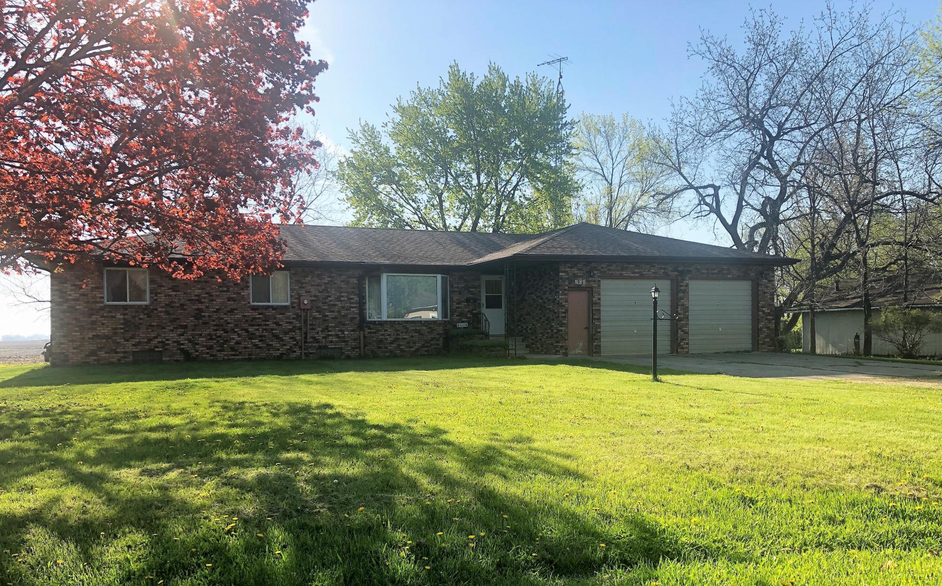 200 4th Street N, Terril, Iowa Midwest Land Management & Real