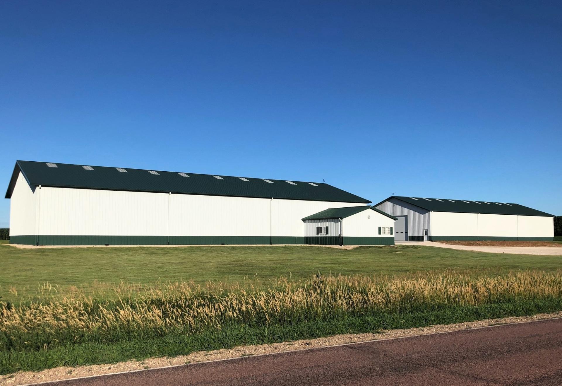 Commercial Buildings on 3 Acres Palo Alto County Midwest Land