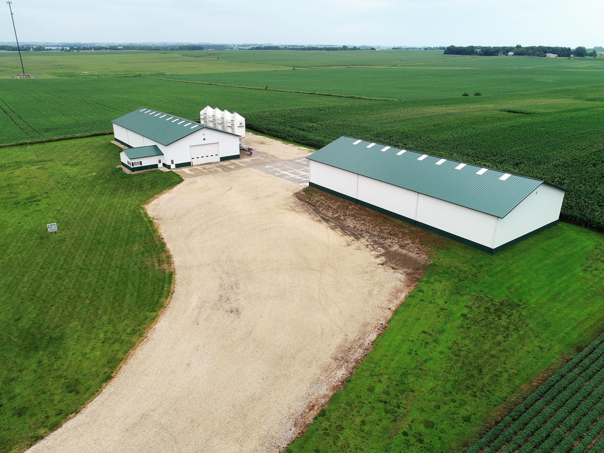 Commercial Buildings on 3 Acres Palo Alto County Midwest Land