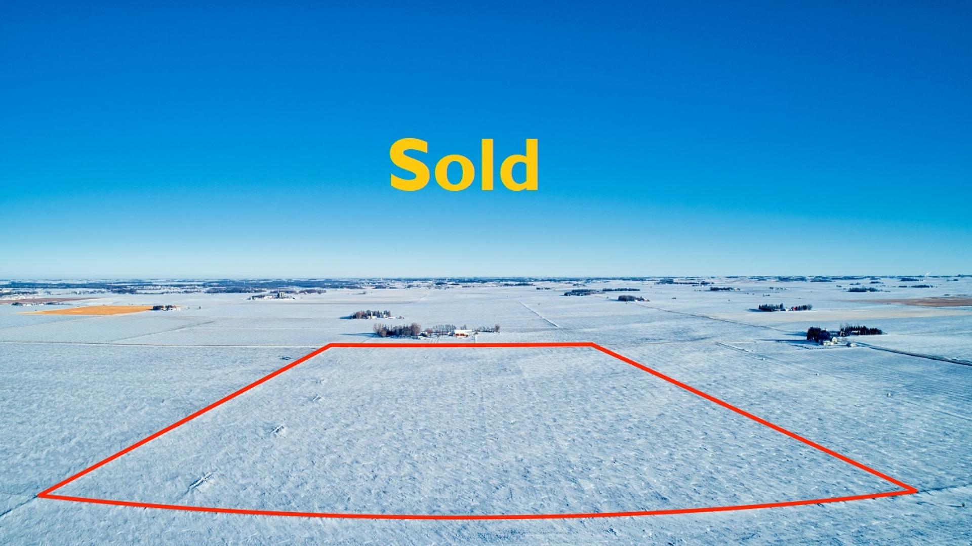 827 Acres m/l Dickinson, Emmet & Palo Alto Counties Milford, Twelve