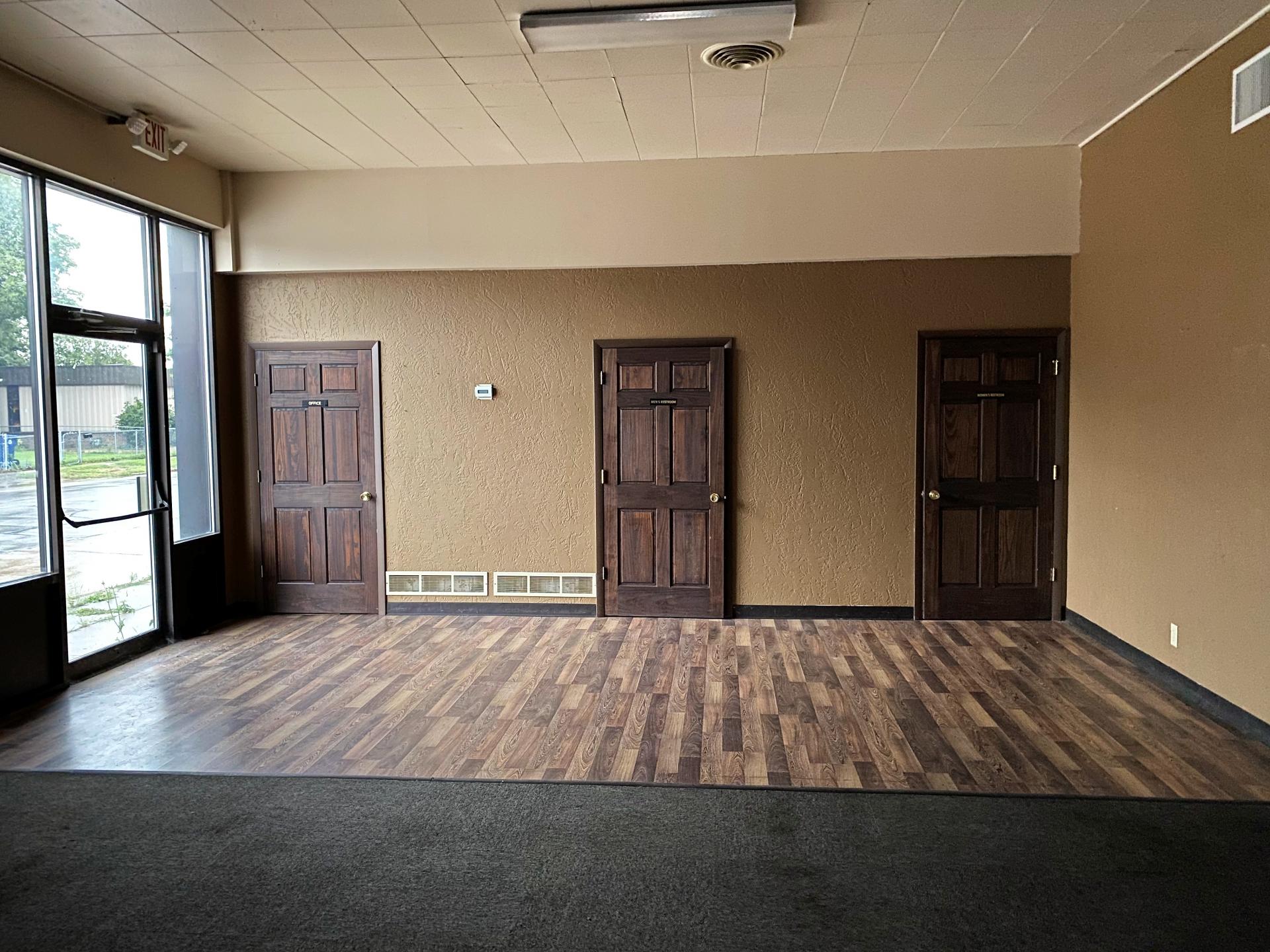 422 1st Avenue East, Spencer Clay County Midwest Land Management