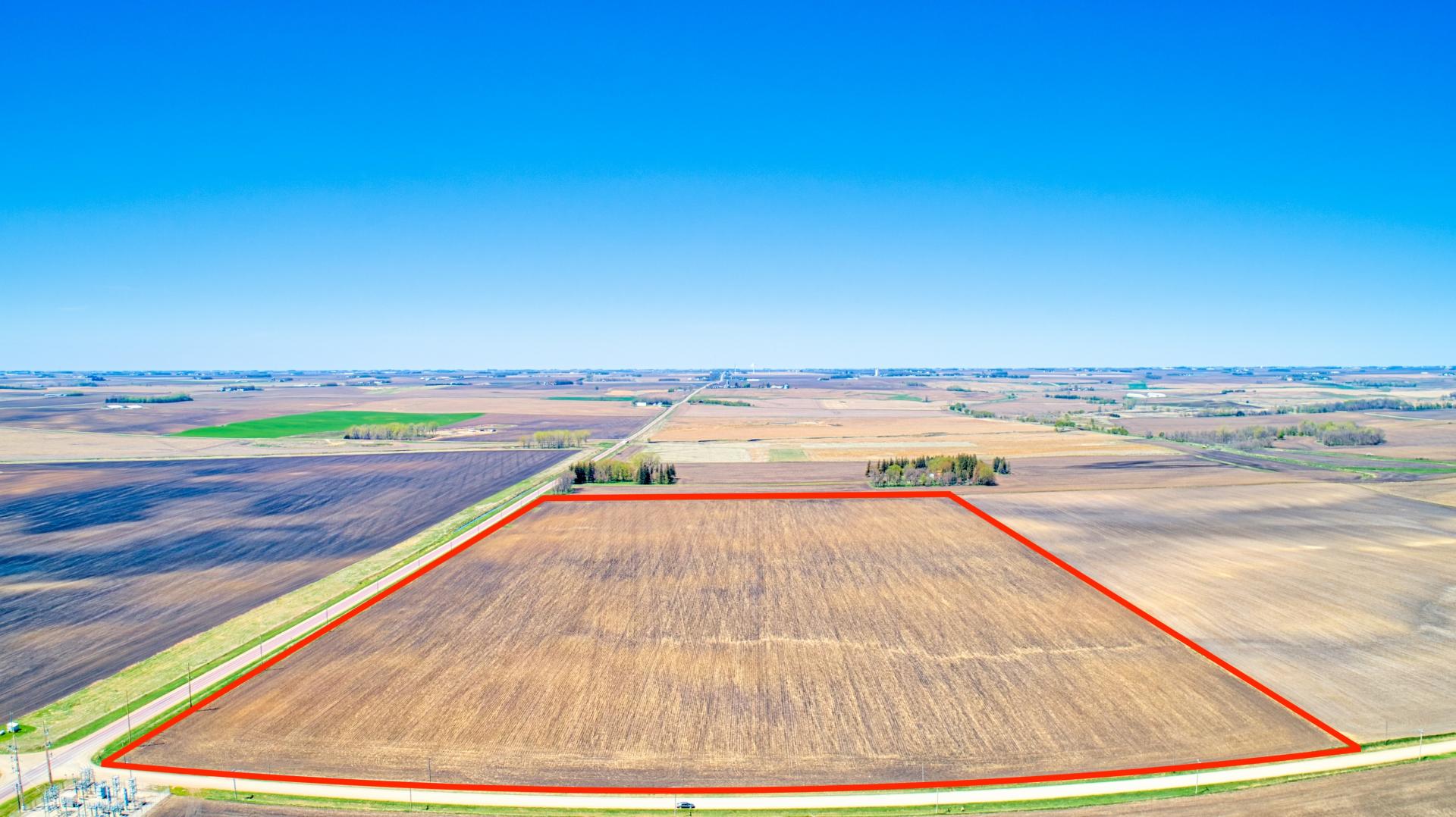 160 Acres m/l Selling in 2 Tracts Osceola County Ocheyedan Township