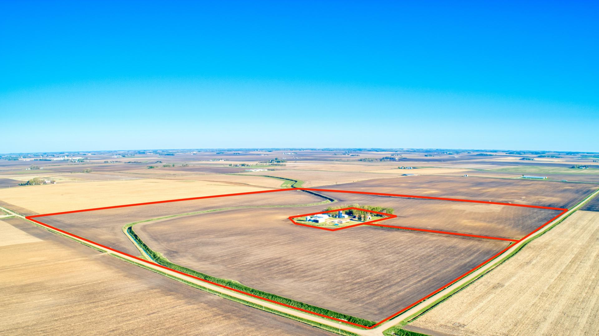 159.05 Acres Farmland & Acreage Selling in 2 Tracts Buena Vista County