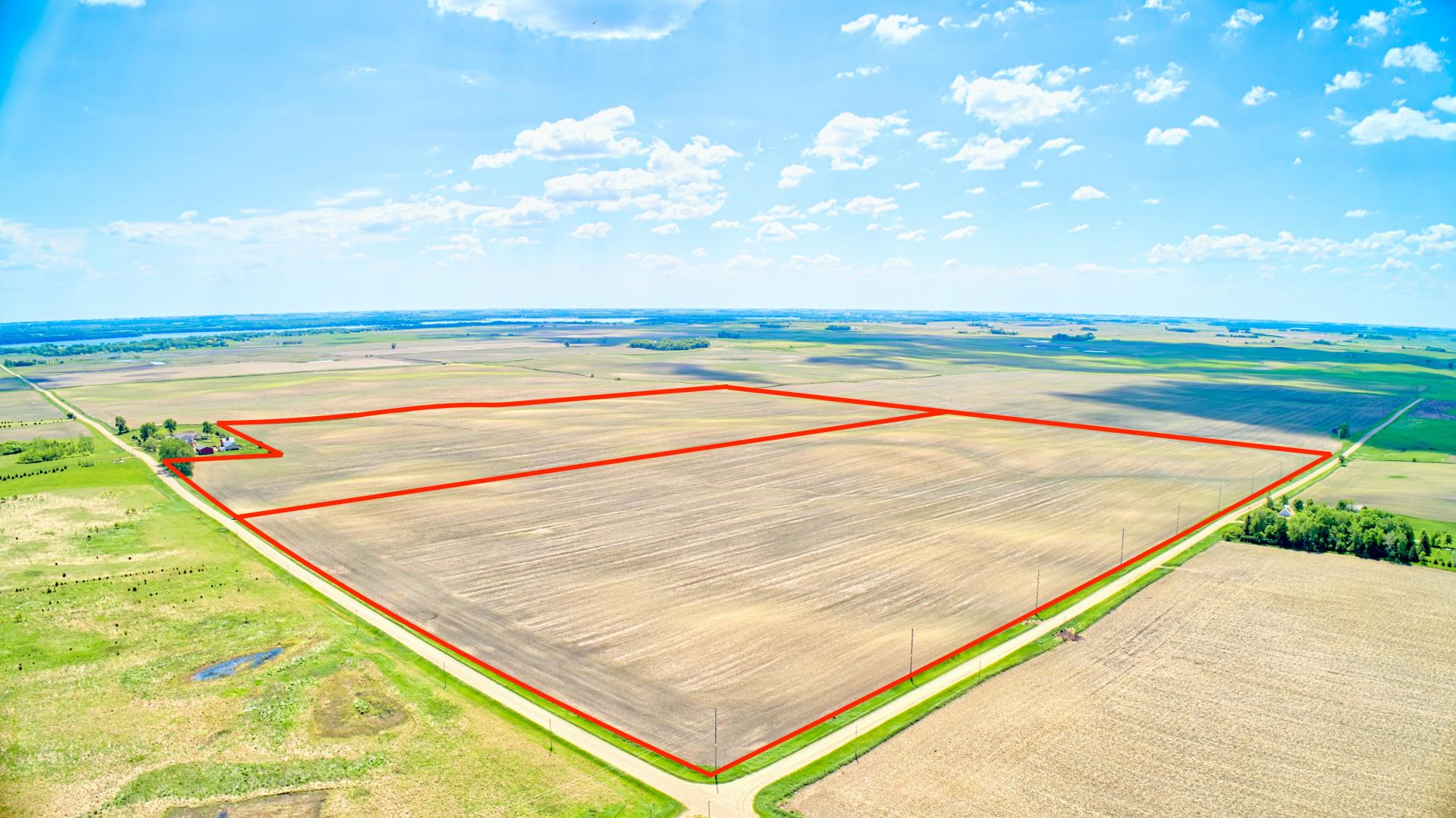 152.66 Surveyed Acres Dickinson County Lakeville Township Midwest Land Management & Real