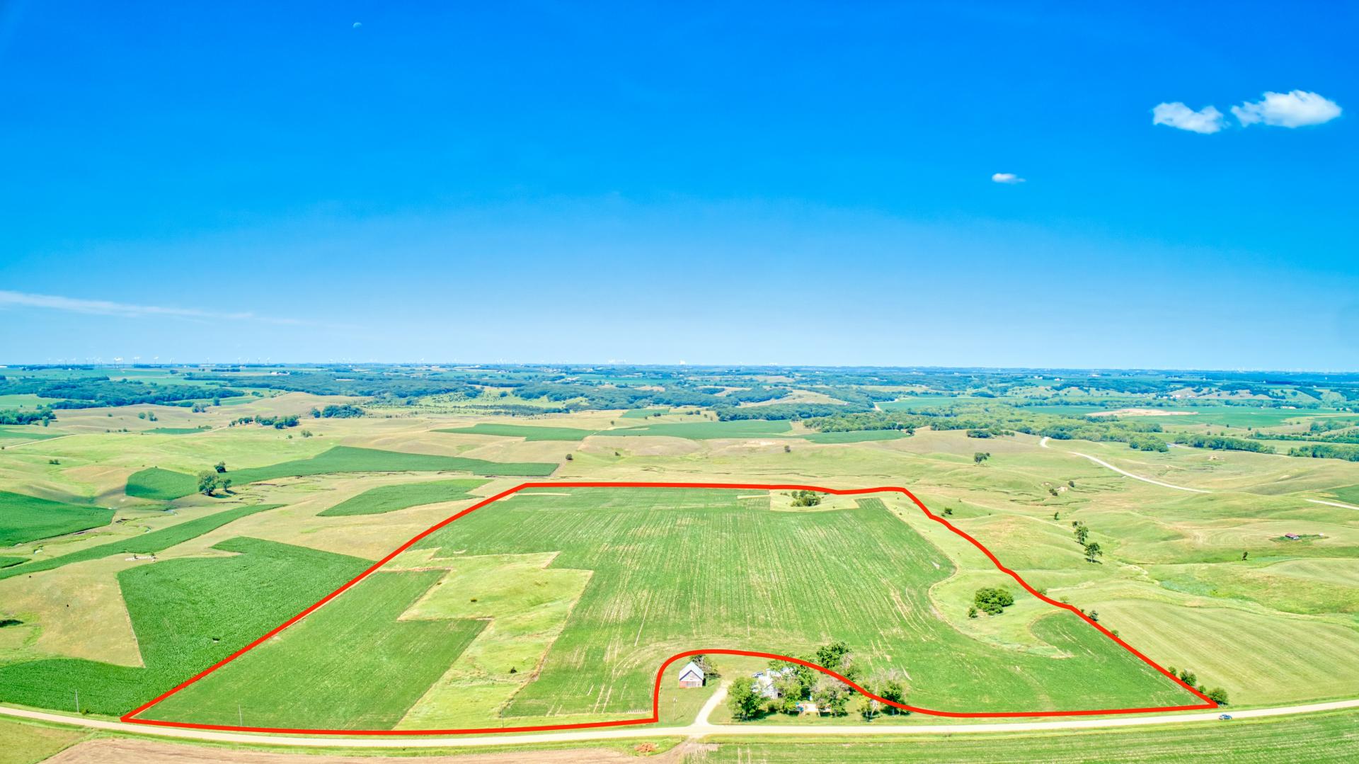 168.5 Acres m/l Buena Vista County Barnes & Brooke Townships Midwest Land Management & Real