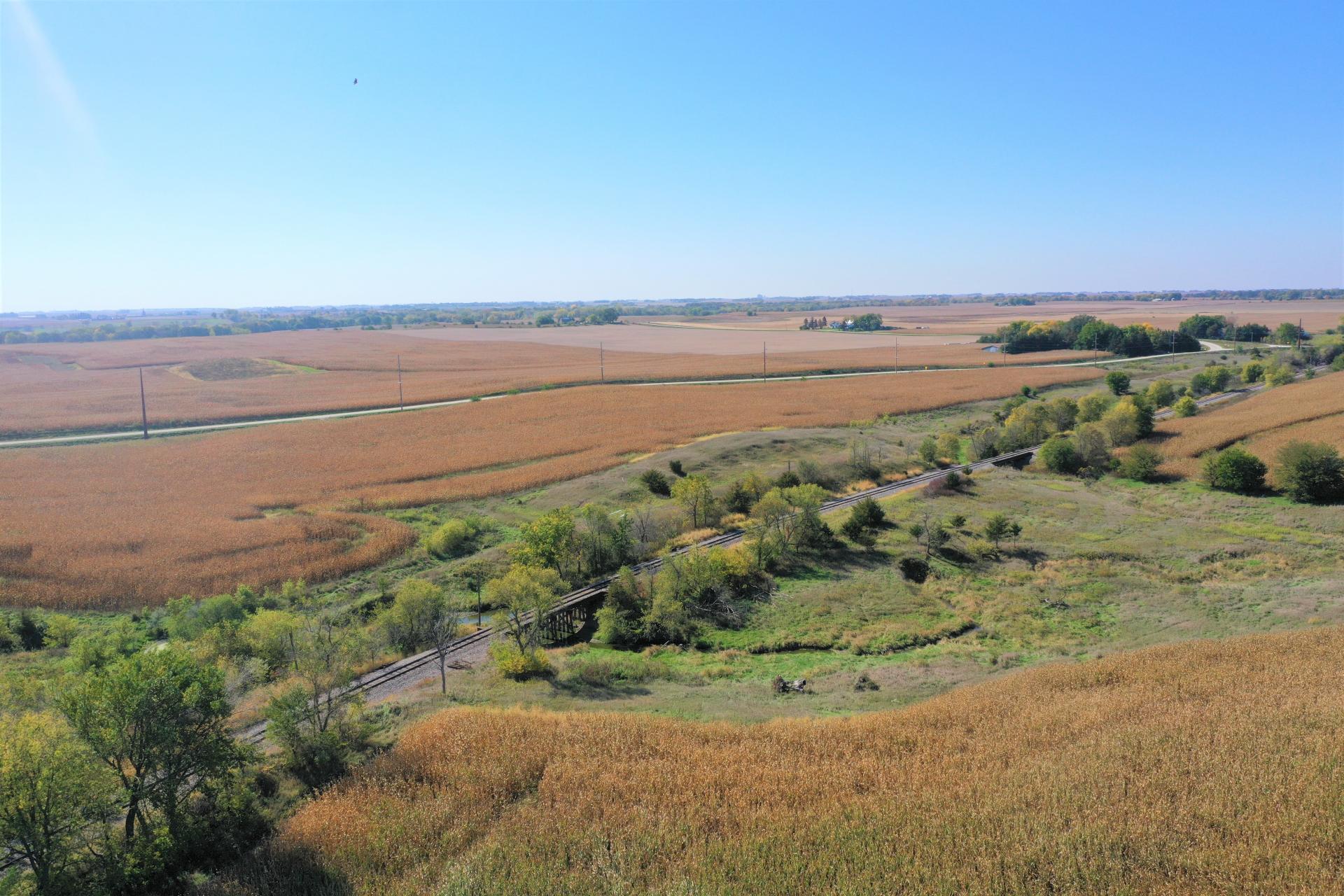 37 Acres m/l Cropland & Recreational Land ster County Douglas