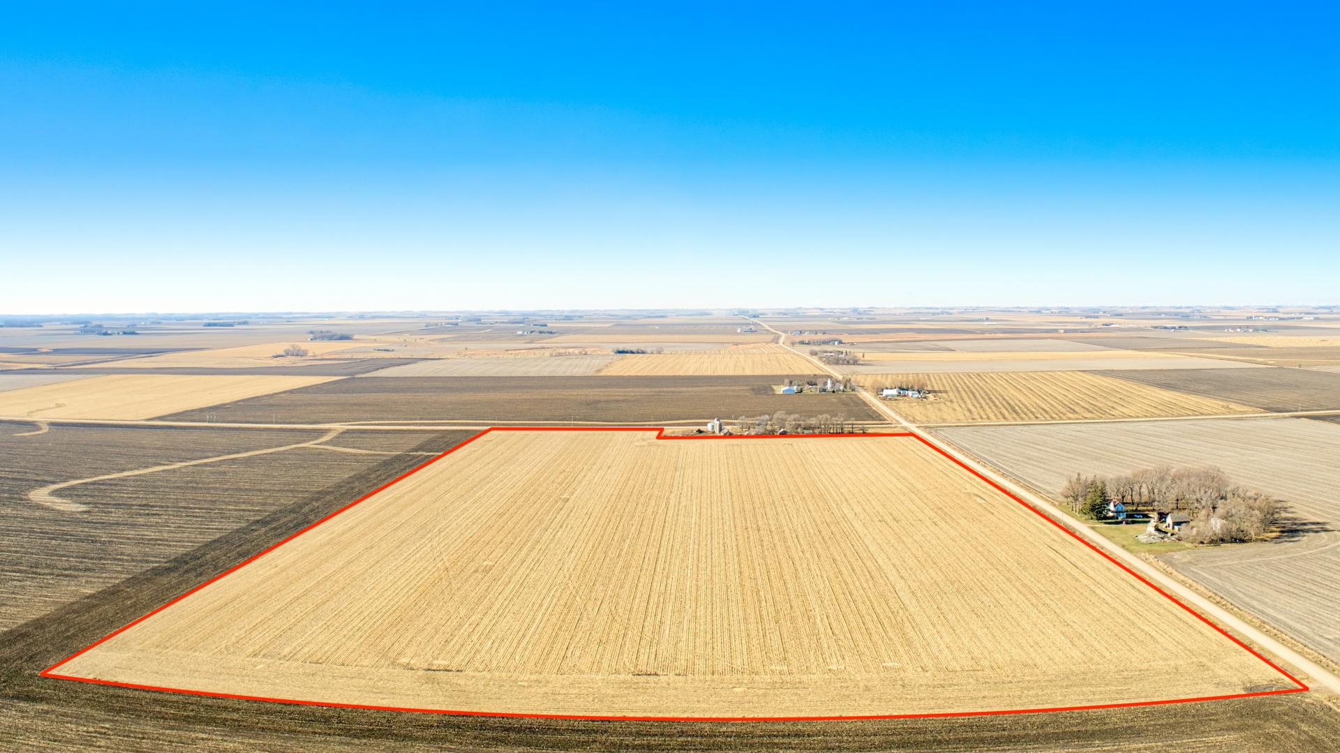 224.6 Acres m/l Selling in 3 Tracts Clay County Clay Township