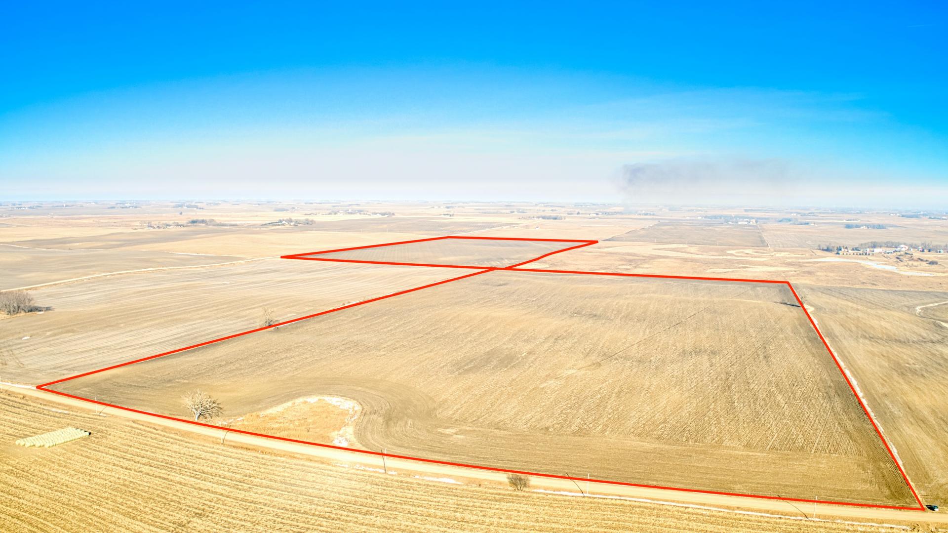 160 Acres m/l Selling in 2 Tracts Dickinson County Lakeville Township Midwest Land Management