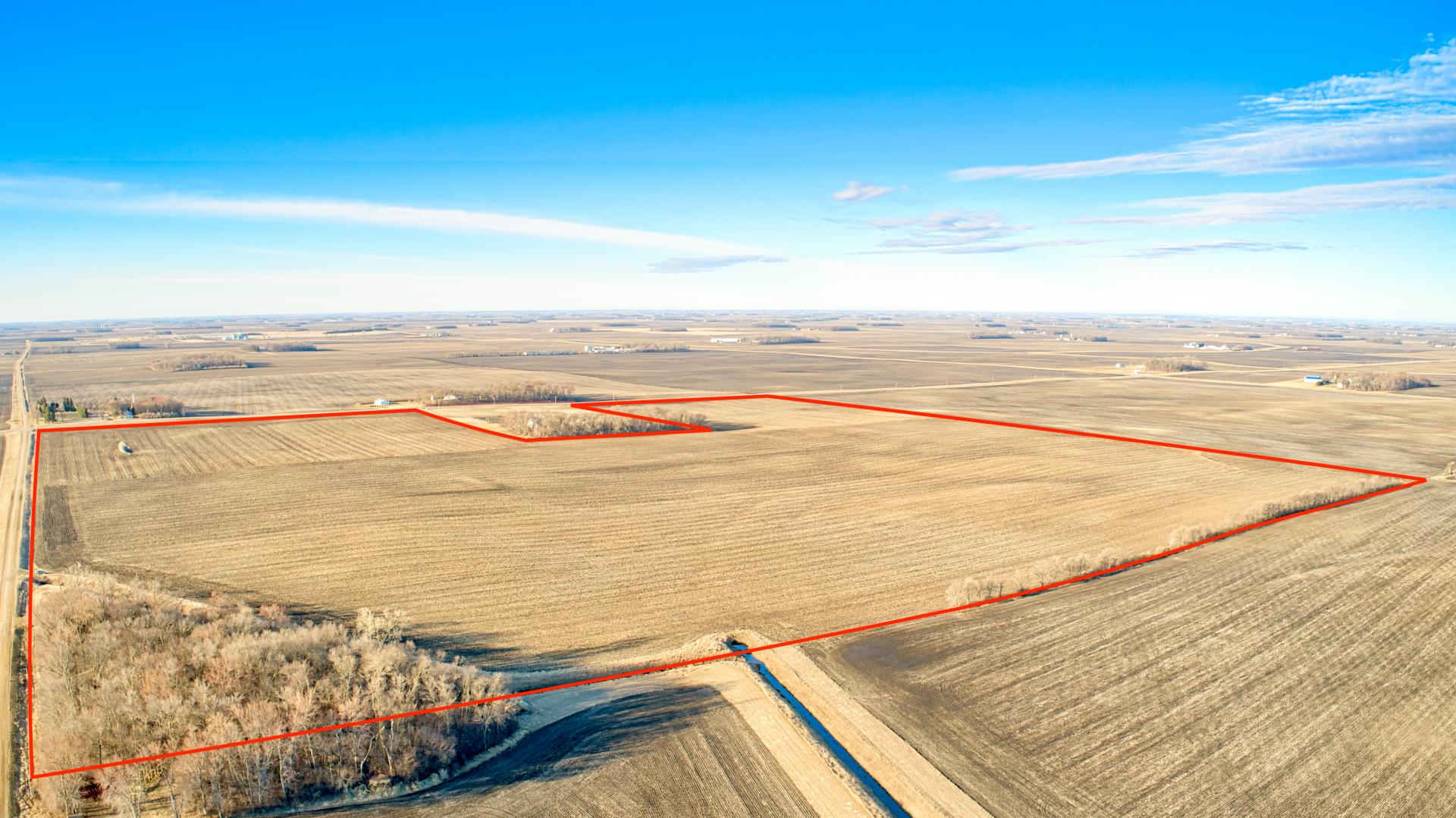 147 Acres m/l Yellow Medicine County Posen Township Midwest Land