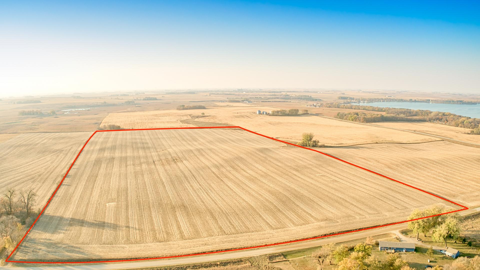 80 Acres m/l Palo Alto County Lost Island Township Midwest Land