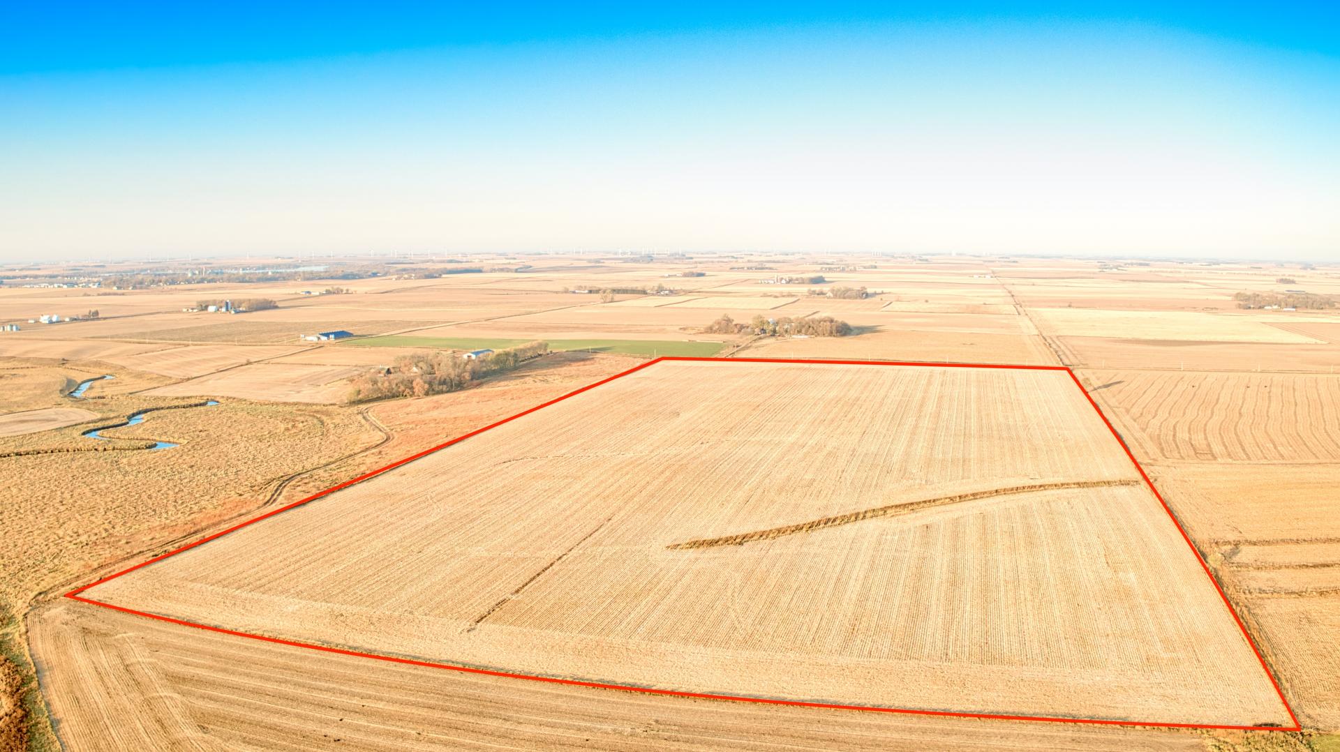 80 Acres m/l Dickinson County Silver Lake Township Midwest Land