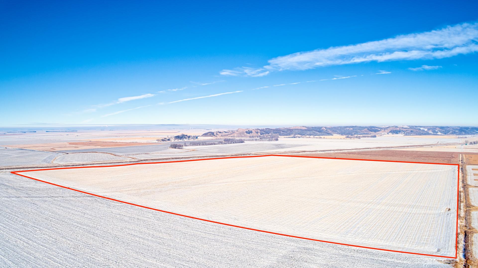 166 Acres m/l Monona County Grant Township Midwest Land Management