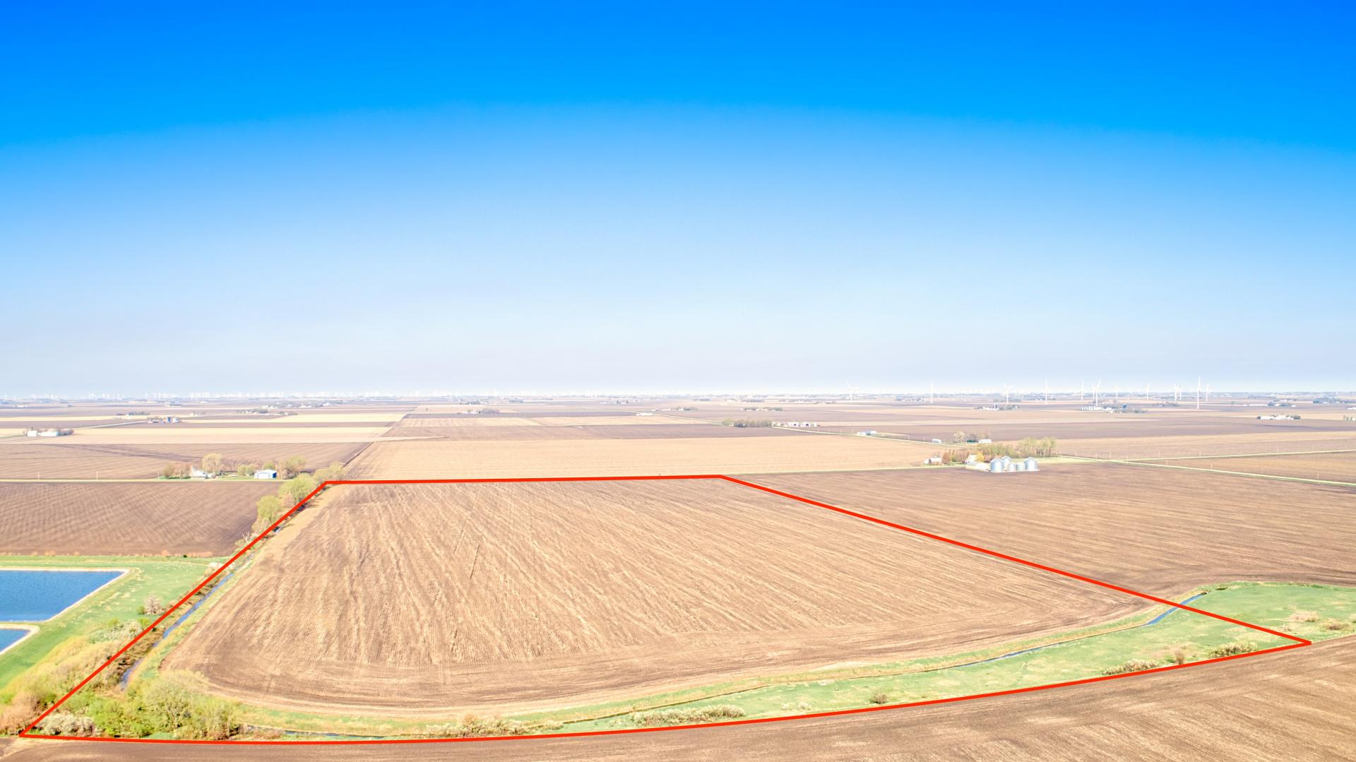 108 Acres m/l 2 Tracts Clay County Clay Township Midwest Land