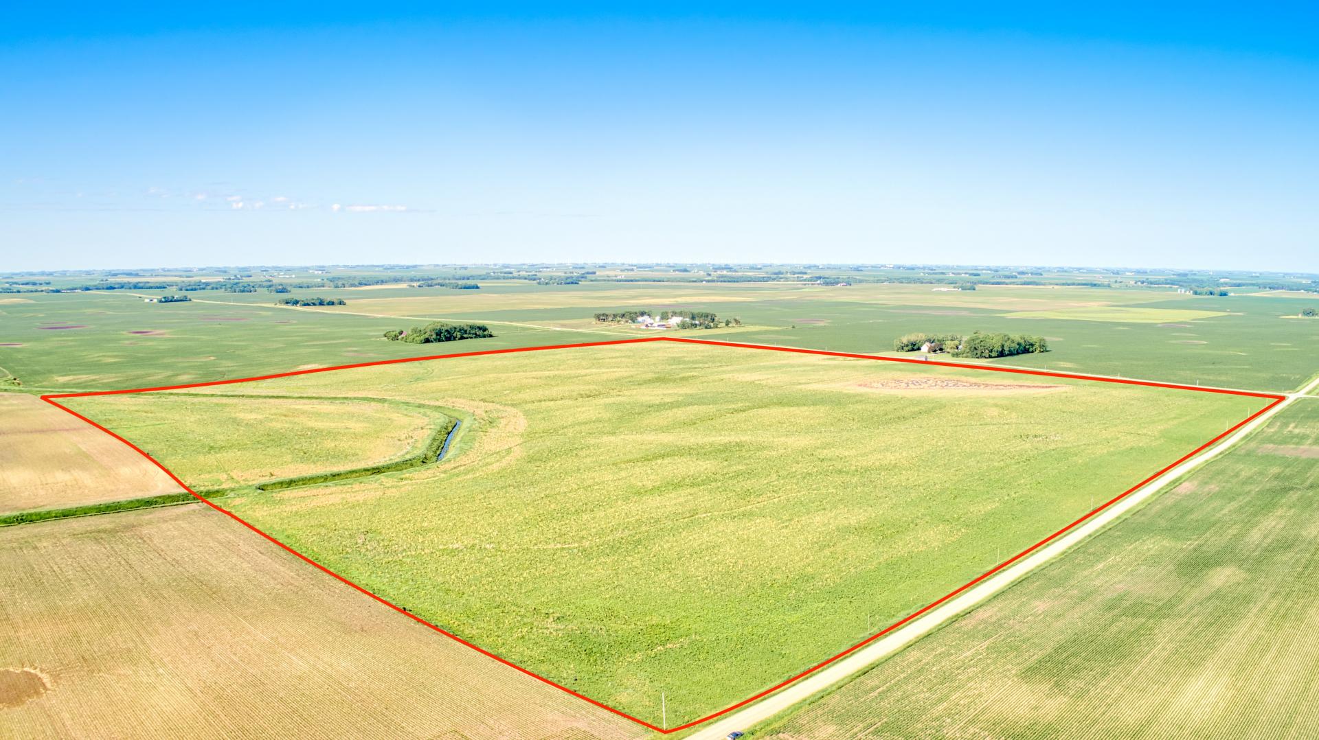 160 Acres m/l Kossuth County Swea Township Midwest Land Management