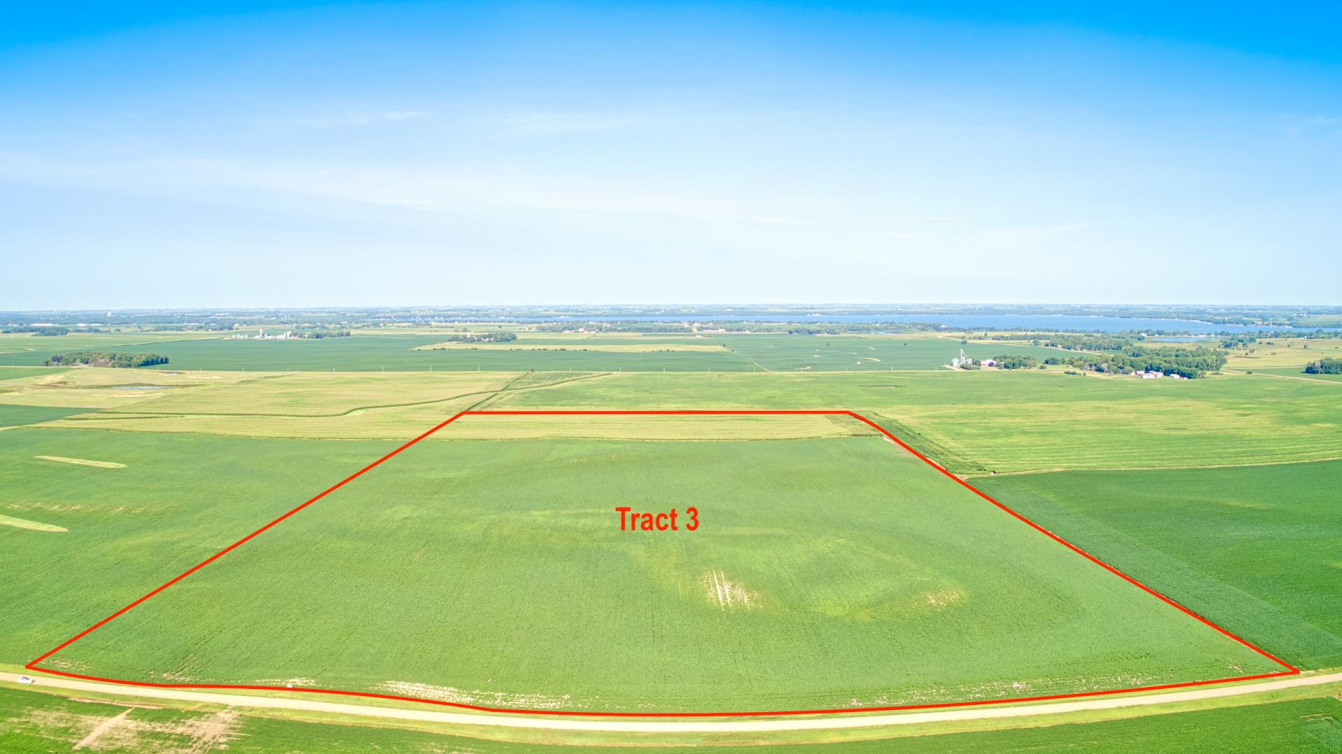 299 Acres m/l 4 Tracts Dickinson County Diamond Lake & Superior