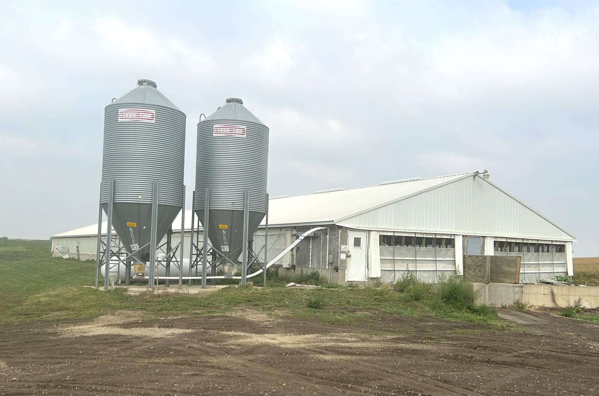 2 1200 Head Finishing Barns Plymouth County Midwest Land Management & Real Estate Farm