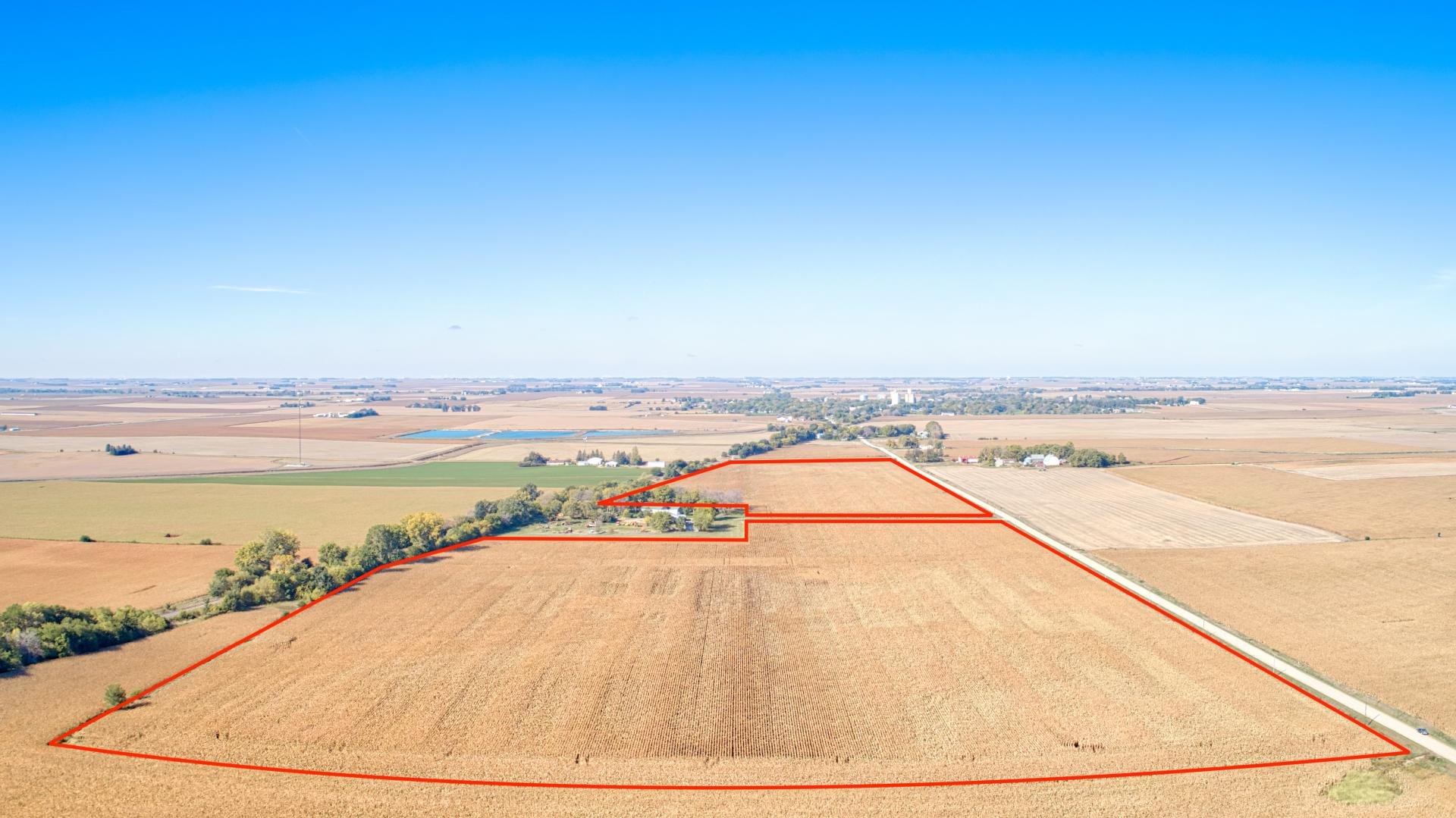 174 Acres m/l 2 Tracts Buena Vista County Fairfield & Newell Townships Midwest Land