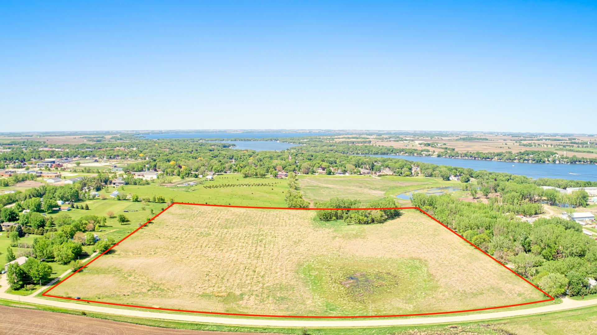 35.04 Acres m/l Dickinson County Center Grove Township Midwest Land