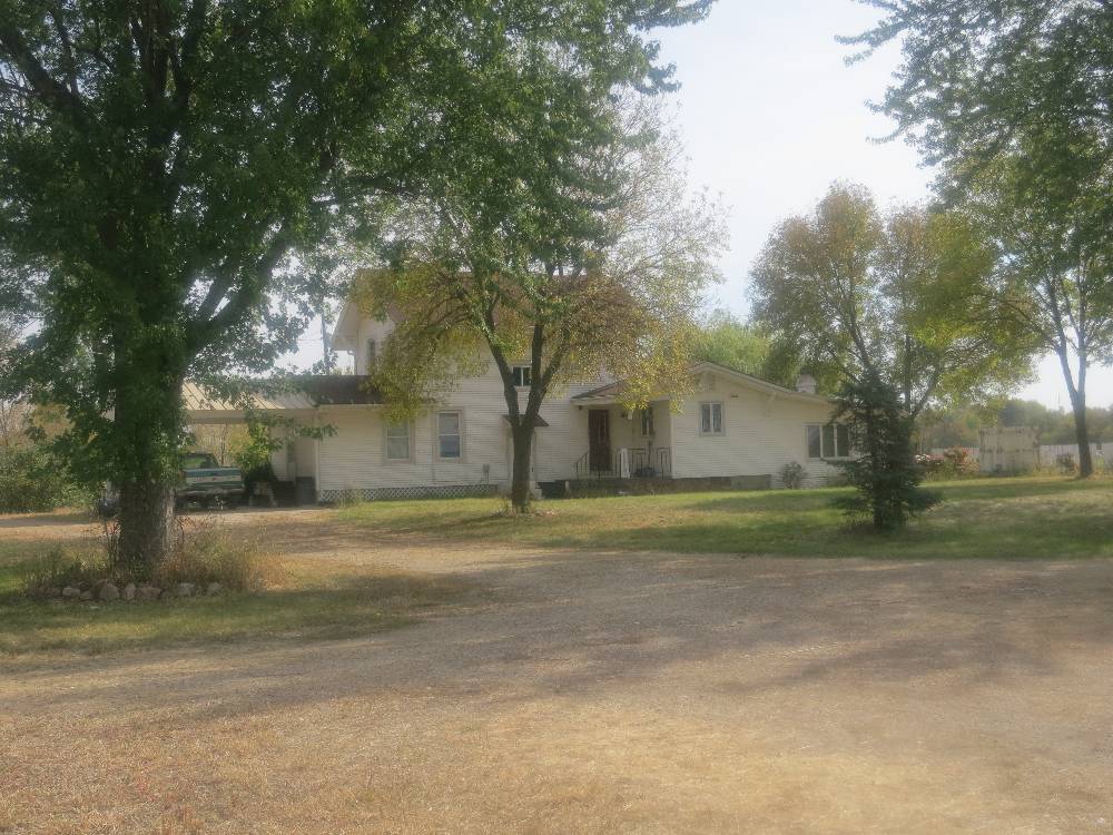 354 ACRES in 6 Tracts Clay County, Iowa Riverton & Summit Townships