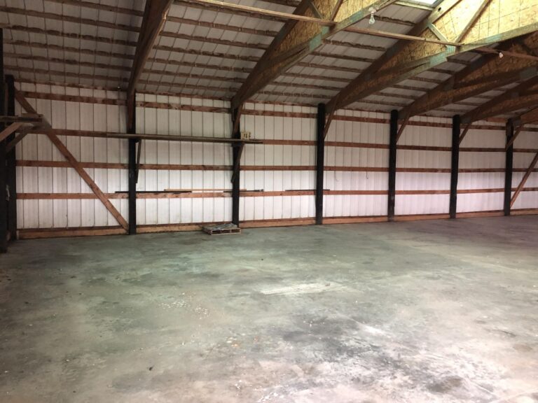 12.54 Acre Acreage-Utility building-1602260453