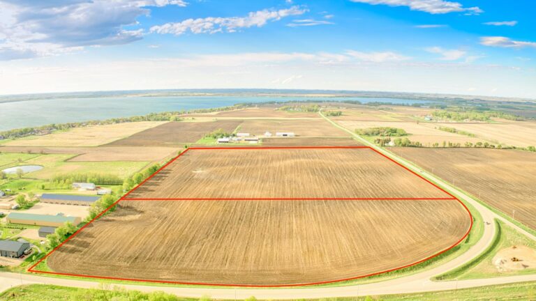 126.86 Surveyed Acres - Selling in 4 Tracts-2-1652973938