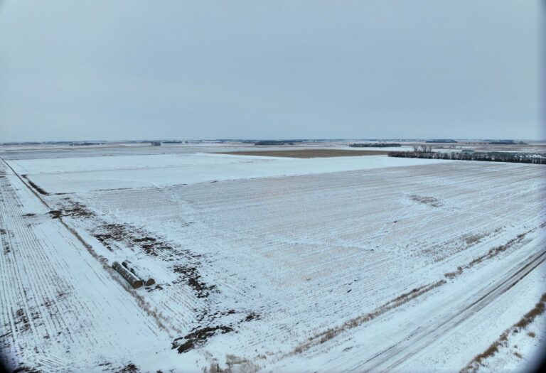 132 Acres m-l Hutchinson County - 2