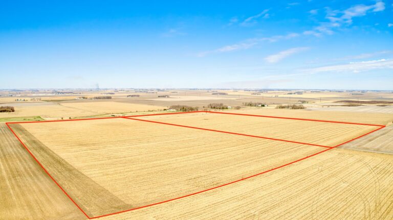 160.65 Surveyed Acres Selling in 2 Tracts-2-1651696868