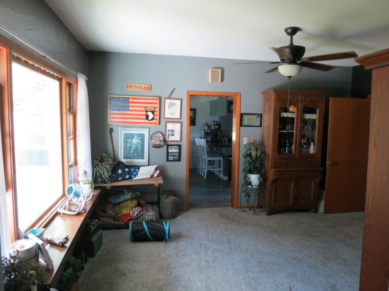 2 Story Home on 13.81 Acres-Acreage-1689025602