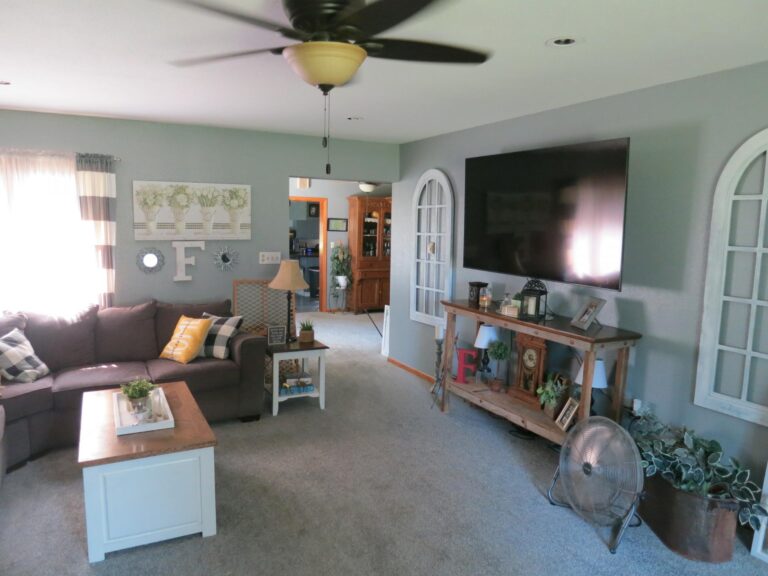 2 Story Home on 13.81 Acres-Acreage-1689025644