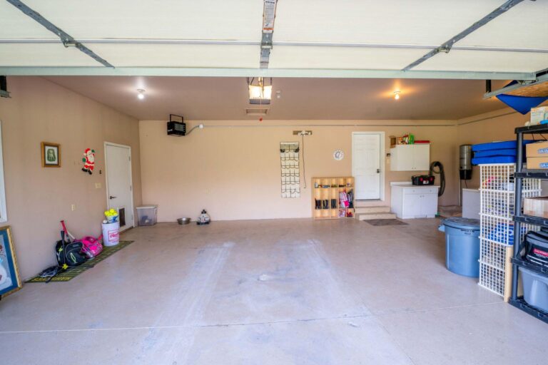 2 Story Home on 18.7 Acres-Acreage-1715184666