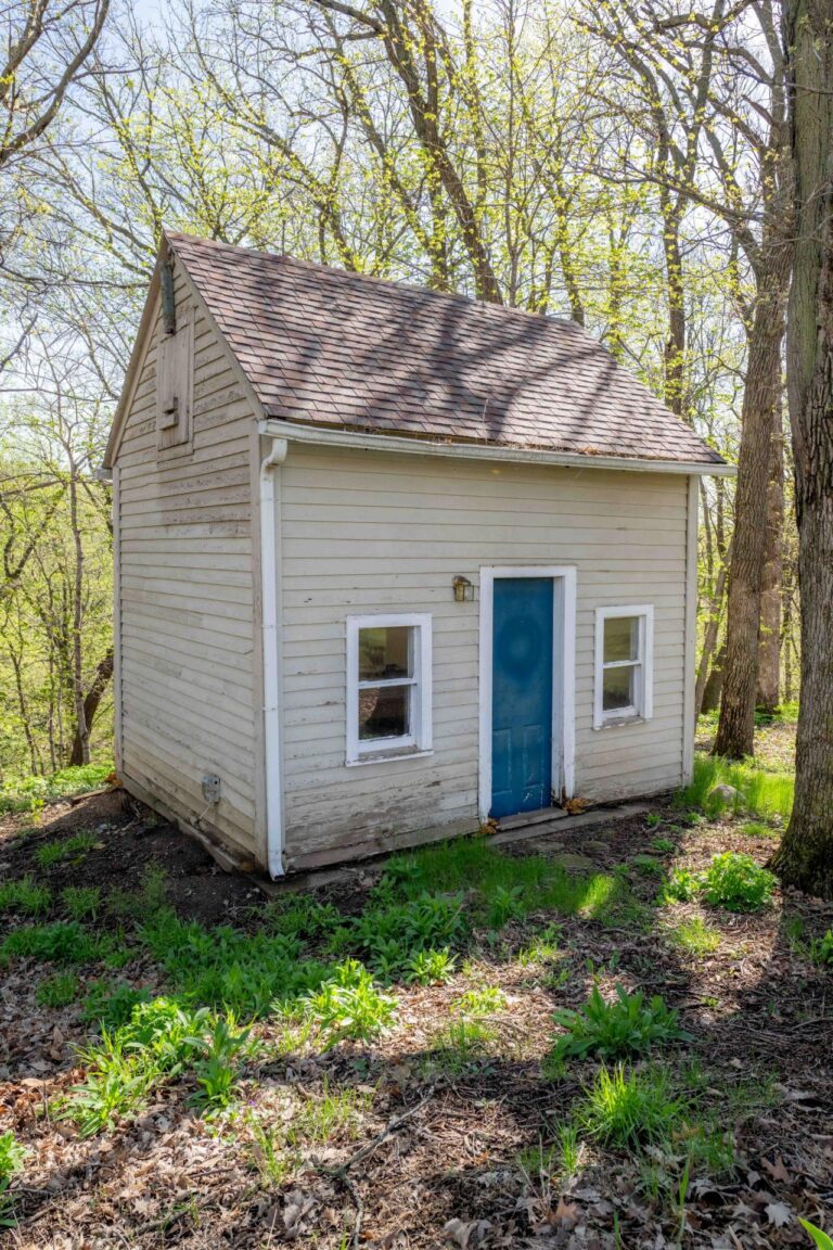 2 Story Home on 18.7 Acres-Acreage-1715185243