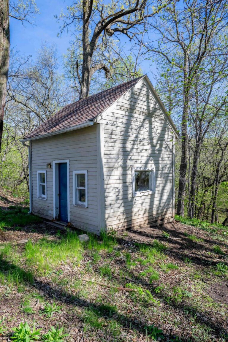 2 Story Home on 18.7 Acres-Acreage-1715185270