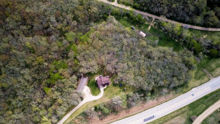 2 Story Home on 18.7 Acres-Acreage-1715191911