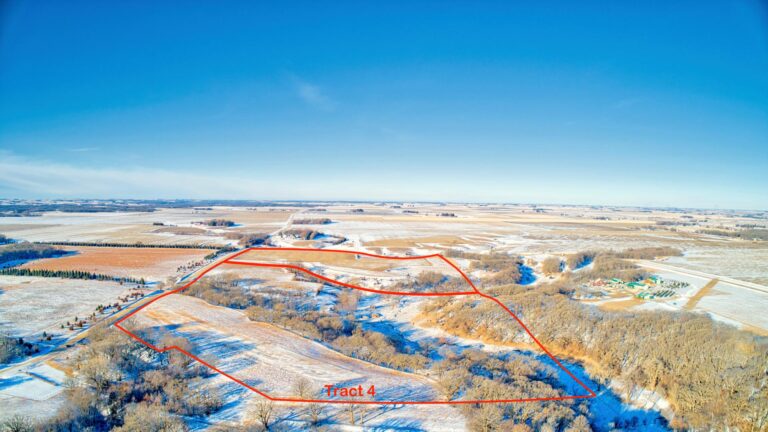 322.6 Acres Selling in 4 Tracts-4-1611619662