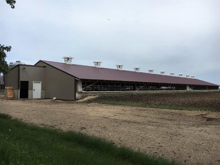 3,300 Head Wean to Finish Hog Site & Equipment-1-1610645548