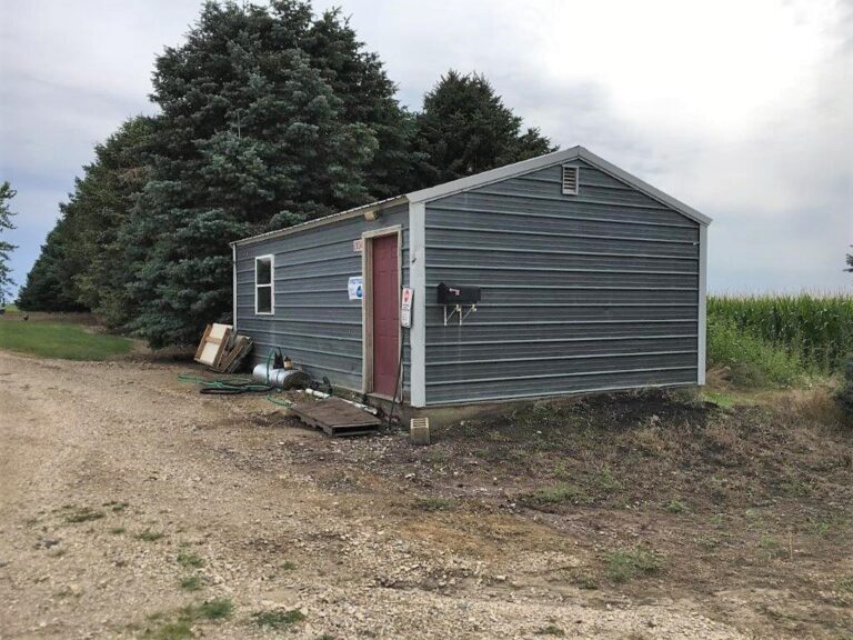 3,300 Head Wean to Finish Hog Site & Equipment-1-1610645825