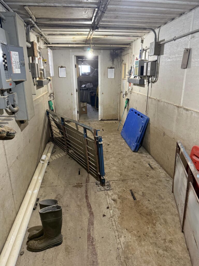 3840 Head Swine Facility-12
