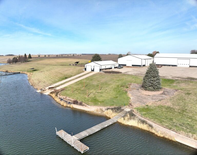 Acreage with Private Lake O'Brien - 7