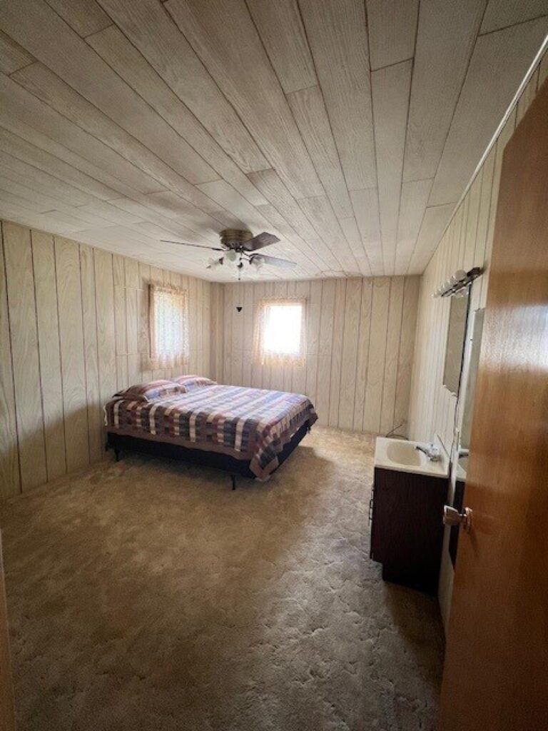 Home & Outbuildings on 5.26 Acres m_l-Acreage-1723484940