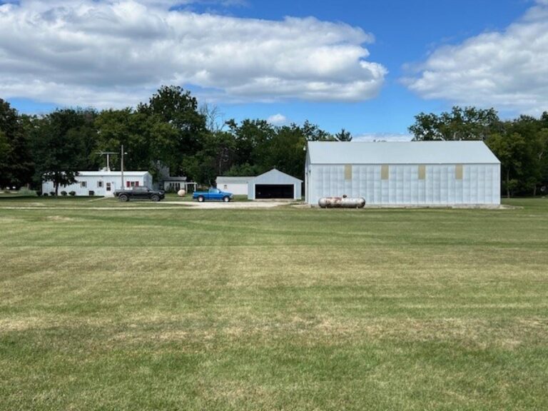 Home & Outbuildings on 5.26 Acres m_l-Acreage-1723485048