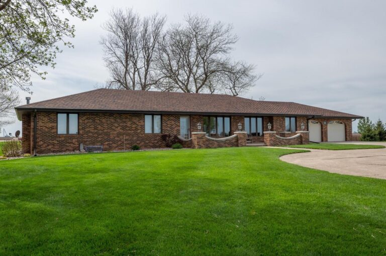 Pristine Acreage on 5.8 Acres-1-1654109382