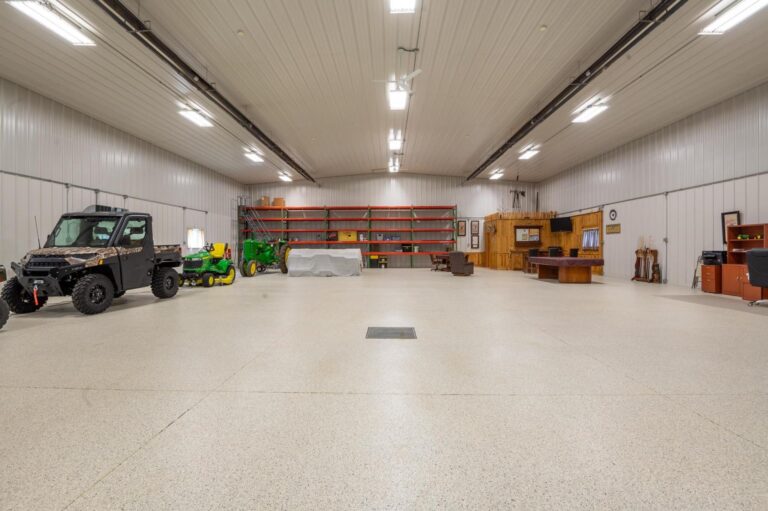 Pristine Acreage on 5.8 Acres-1-1654109622