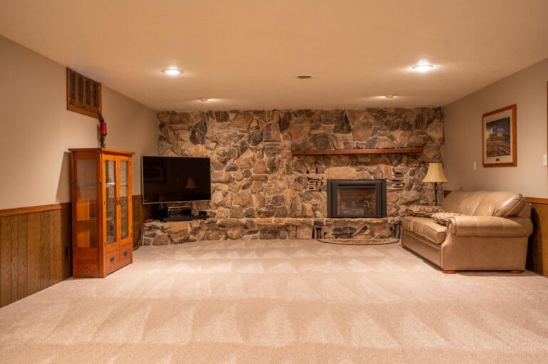 Pristine Acreage on 5.8 Acres-1-1654113443