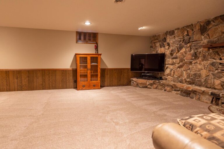 Pristine Acreage on 5.8 Acres-1-1654113553