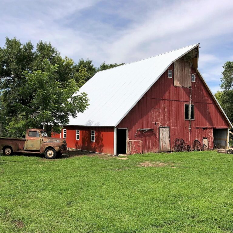 20 Acres m_l, Home & Outbuildings-Barn-1554832723