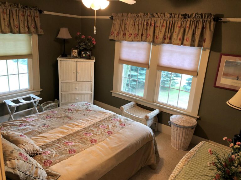 4.25 Acre Acreage-Bedroom 2-1561482706