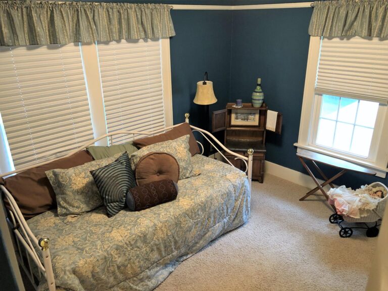4.25 Acre Acreage-Bedroom 3-1561482734
