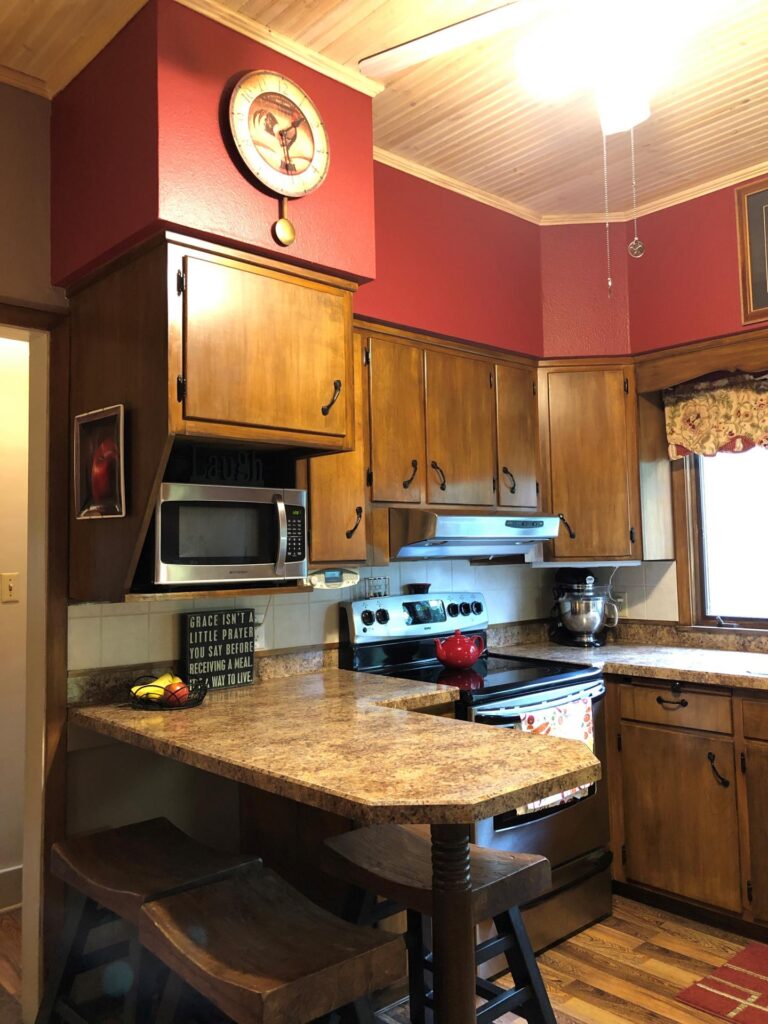 4.25 Acre Acreage-Kitchen-1561484700
