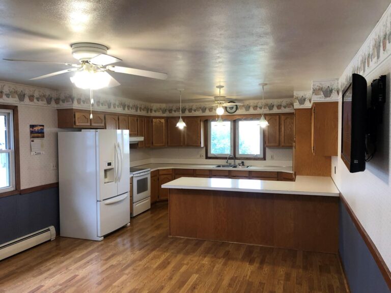 6.47 Acre Acreage-Kitchen-1571163394